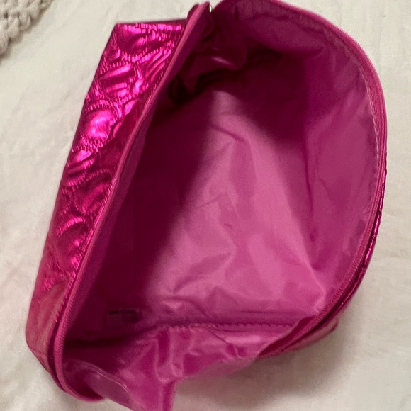 Women’s Cosmetic Makeup Bag - Picture 3 of 4